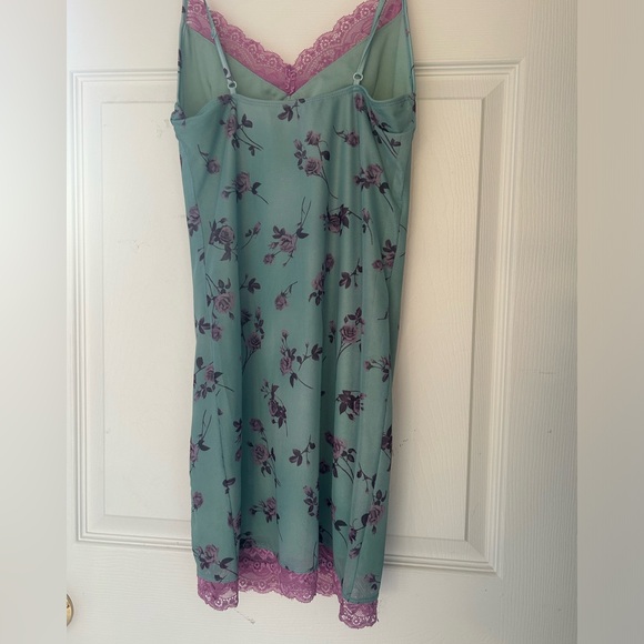 Motel Rocks Coti Bodycon Lace Dress - Picture 2 of 4